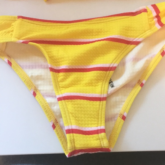 ‼️SOLD‼️CUTE BIKINI ✨ - Picture 4 of 6